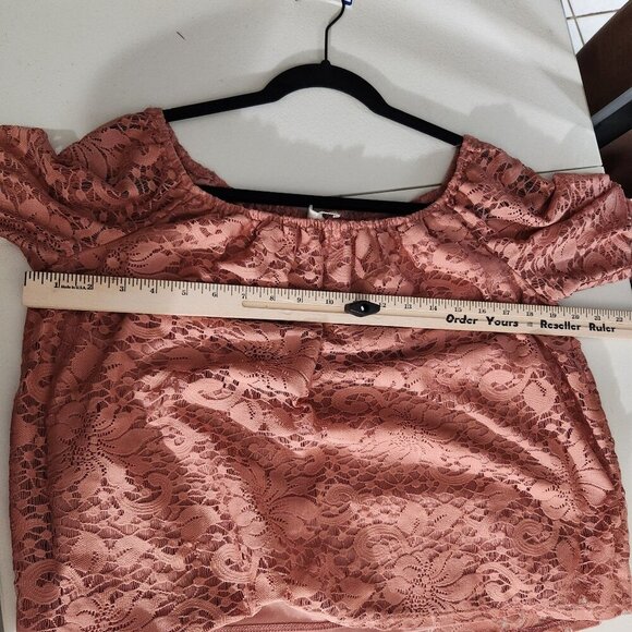Meraki Womens Large Off-Shoulder Lace Blouse Bell Sleeves Mauve Crop top - Picture 14 of 15